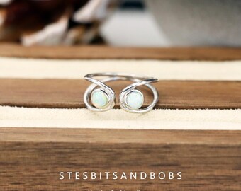 S925 Silver Ring with Double Circular Australian Opals, Simple and Stylish Ring Band Hand Jewelry
