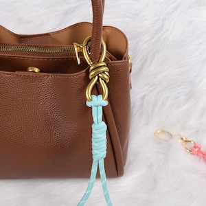Paracord Knot Keychain: Braided Rope Purse Charm with Metal Clasp