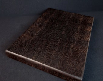 End grain Cutting Board / Serving Tray