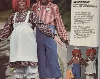 Vintage 1970s Raggedy Ann Colorforms Dress up Kit - Etsy