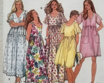 Uncut, Misses Plus Size 18-24, Sewing Pattern, Simplicity 8923, Loose Fitting Dress, Sundress, Pullover, Knee Ankle Length, Lace, Pockets