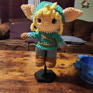 Large Plushie Stand for Crochet and Knit Dolls, Amigurumi Stand
