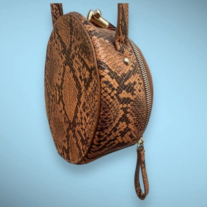 Round Mini Circle Crossbody Purse Bag With Handle in Tan Faux Python Snake - NEW image 2