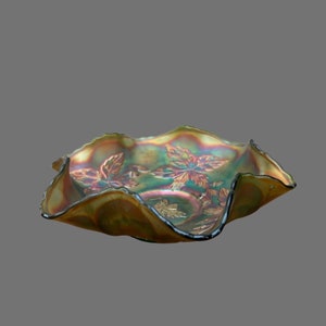 Fenton Carnival Glass Autumn Acorn 22cm Bowl Green Iridescent Used VGC Vintage