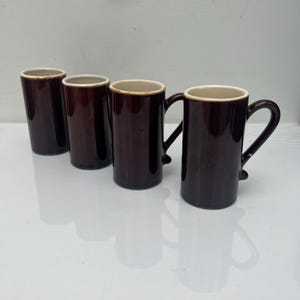 4 brown with cream inner coffee mugs cups 4 x 2.5“ vintage very good condition