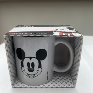Disney Mickey Mouse's Face Every Day mok beker doos Walt Disney wit nieuw cadeau afbeelding 1