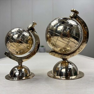Massive Messing Rotierende Weltkugel geätzte Karte mit abnehmbarer Sphäre und Meridian-Skalierung, Vintage Home Office Schreibtisch Dekor handgemachtes Geschenk