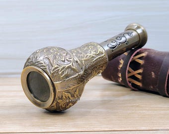 Hand gravierte antike Messing Teleskop Fernglas Nautik Geschenk Sammlerstück Dekor Geschenk