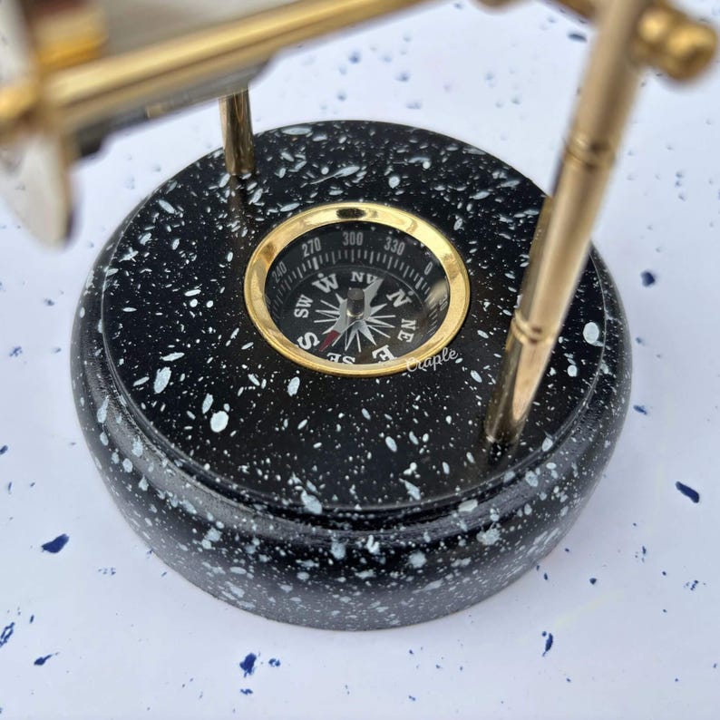 Personalized Brass Hourglass Base Compass, 3-minute Rotating Sand Timer ...