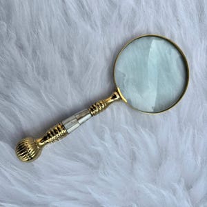 Mother of Pearl Magnifying Glass Handmade Shiny Brass Magnifier with 5x Magnification | Vintage Desk Decor Gift for Book Lovers & Collectors
