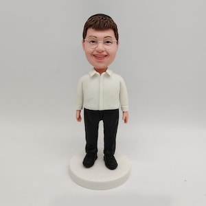 Custom Soft Clay Portrait Doll,Handmade Polymer Clay Figurine,Personalized bobbleheads,Realistic Miniature Sculpture,Anniversary Keepsake