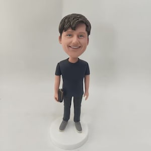 Bobble head custom Figurines ,Customized Bobblehead,    Bobbleheads couple, Custom Bobblehead, bobblehead custom, custom gift for man