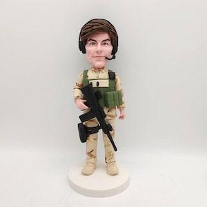 Handmade Military Soldier Bobblehead - Realistic Camouflage Clay Figurine with Rifle,gift for him