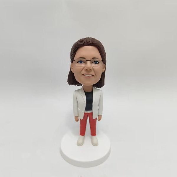 Poupées Bobblehead personnalisées pour les membres de la famille, créez une figurine Bobblehead personnalisée à partir de vos photos, figurines de femmes personnalisées, cadeau surprise