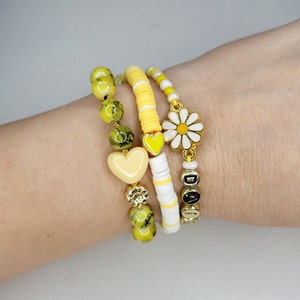 Macrame Bracelets Set of 3 Handmade Bracelets with a wish card and a gift wrap, Daisy Friendship Yellow and White Bracelets Gift