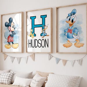 Art mural classique avec des amis de la souris avec nom personnalisé - Lot de 3 impressions numériques pour chambre d'enfant, décoration de salle de jeux, téléchargement immédiat