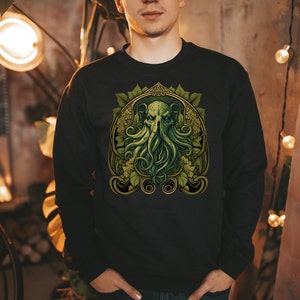 Cthulhu Sweatshirt, Cthulhu Gift, Cthulhu Clothing, Cthulhu Lovers, HP Lovecraft, Miskatonic University, Halloween Gift, Spooky Shirt