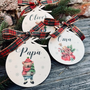 Custom Christmas baubles with name, CHRISTMAS gift tags, wood snowflake decoration,  wood Christmas Decor, Christmas tree pendant
