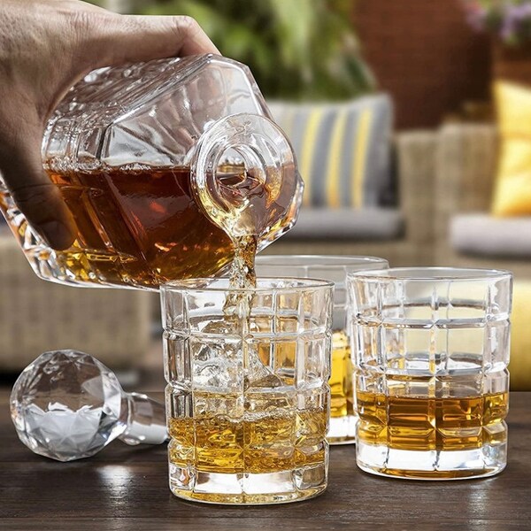 whiskey decanter set whiskey decanter set