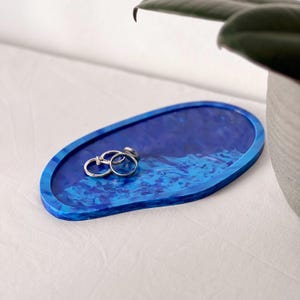 Handmade Eco Tray | 100% Recycled Plastic | Oval Marble Terrazzo Style Coaster | Decorative & Aesthetic Home Decor | Storage, Keys, Candles