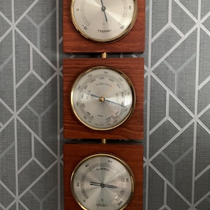 Fischer weather station with thermometer, barometer and hygrometer