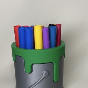 3D Printed Paint Bucket Pencil Holder_Drippy Bucket