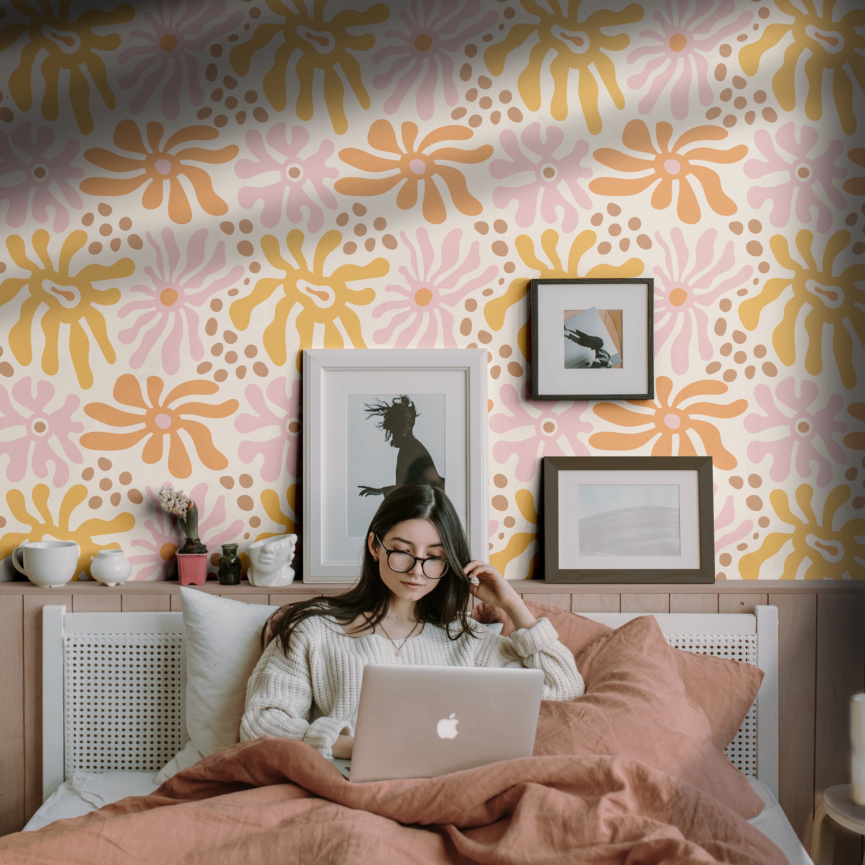 Retro Floral Wallpaper Pink Orange Funky Bedroom Bathroom