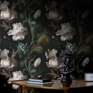 Carta da parati floreale nera / Camera da letto e bagno con estetica fredda e scura / Carta da parati rimovibile, stacca e attacca preincollata / Carta da parati botanica con peonie audaci e malinconiche