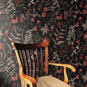 Stimmungsvolle botanische Tapete | Ziegelrot Floral Schlafzimmer Badezimmer | Abnehmbarer Peel Stick Vorgeklebter Rusty Whimsigoth Wildblumen Maximalist
