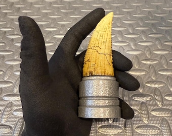 Krayt Dragon Tooth Lightsaber Pommel (Galaxy's Edge, Savi's Workshop or LGT/VHC Hilt Compatible)