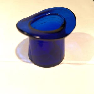 Vintage Cobalt Blue Novelty 3&quot; Top Hat Toothpick Holder