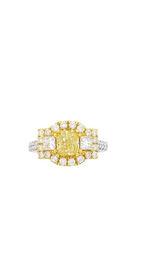 Estate GIA Certified 3.05 Ct SI1 Fancy Yellow Cush