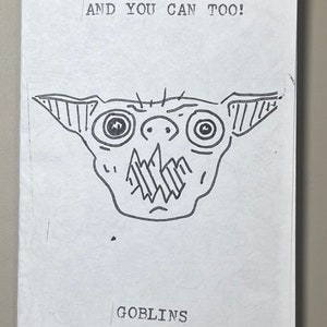 Könnte beinhalten: Eine Schwarzweißillustration eines Goblins mit großen Augen und einem breiten Mund. Der Text "STINKBUG DRAWS: AND YOU CAN TOO!" befindet sich oben im Bild und der Text "GOBLINS" unten.