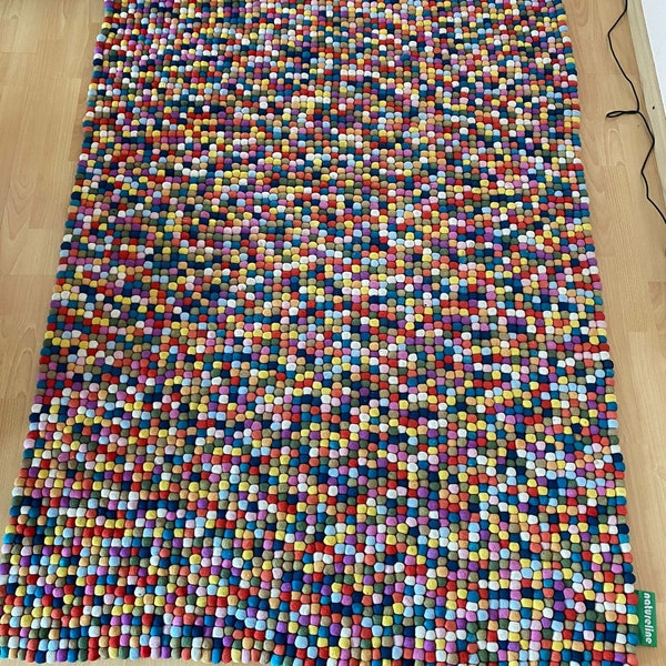 Filzkugelteppich Bunt Teppich aus Felt ball rug 120 x 170 cm