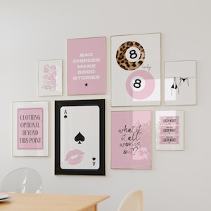 Póster retro de chica afortunada con bola 8, estética de leopardo rosa bebé, decoración de apartamento de moda, juego de 8 impresiones de arte de pared de galería de sala de estar funky Y2K