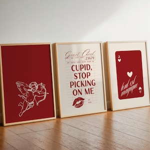 Decorazione per la stanza estetica rosso ciliegia, set di 3 stampe da parete romantiche, stampe a tema amore, assegno per gli ospiti di Cupido, stampa della carta Asso di cuori, poster retrò