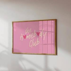 ホームボディクラブアパートメントプリント、面白い女の子のポスター、トレンディなウォールアート、バーカートの装飾、レトロガーリーな美的部屋の装飾、横長のホームデコレーション