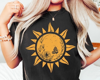 Retro Sun Graphic T-Shirt: Boho Sunshine Tee, Beach Vacation Shirt
