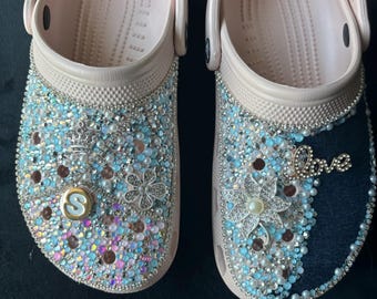 Crocs personalizados con brillo