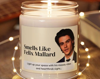 Vela de abanico Felix Mallard: Ginny y Georgia Marcus Baker, cera de soja perfumada