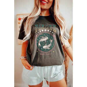 Comfort Colors Zodiac Pisces Vintage Tee, Celestial Pisces Shirt, Oversized Tee, Astrology T shirt, Zodiac Birthday Gift, Gift For Pisces