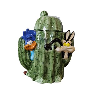 Warner Bros, Roadrunner/coyote Vintage Cactus Cookie Jar 1993 - Etsy