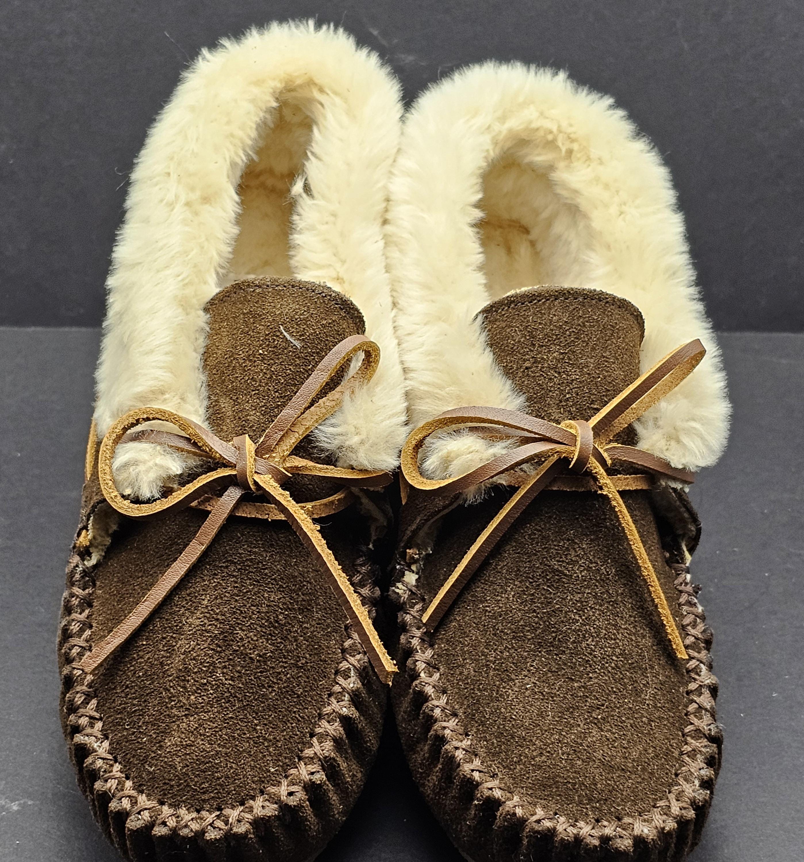 Minnetonka Womens Fur Lined Moccasin Slippers Minnetonka Furry