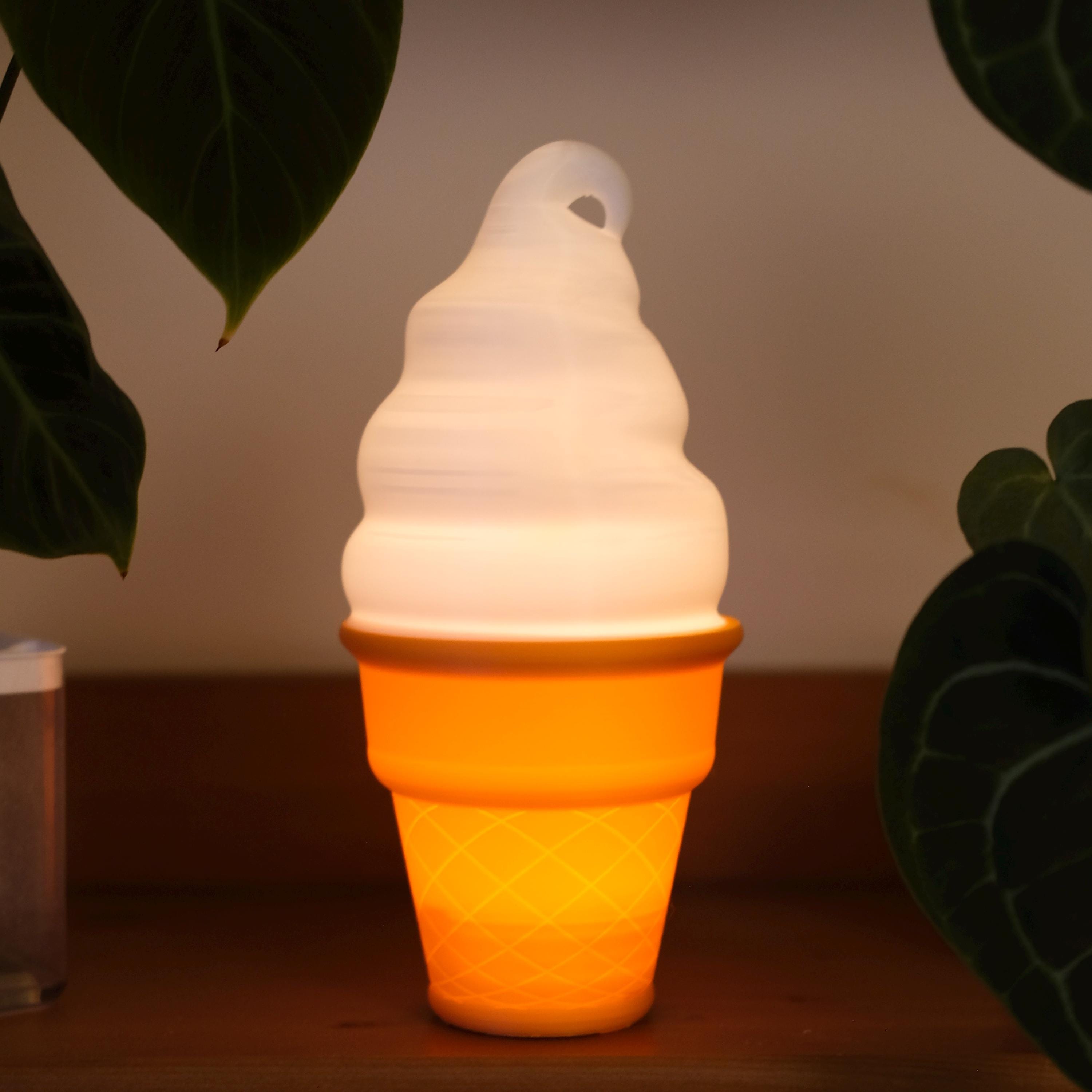 ソフトクリームランプ：リモコン付きRGB LEDナイトライト - Etsy 日本