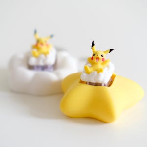 Pikachu Fidget Clicker Keychain - [Mechanical Keycap Click Toy | Hot-Swappable]
