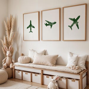 Arte de berçário com aviões em aquarela: decoração de aviação vintage (download digital)