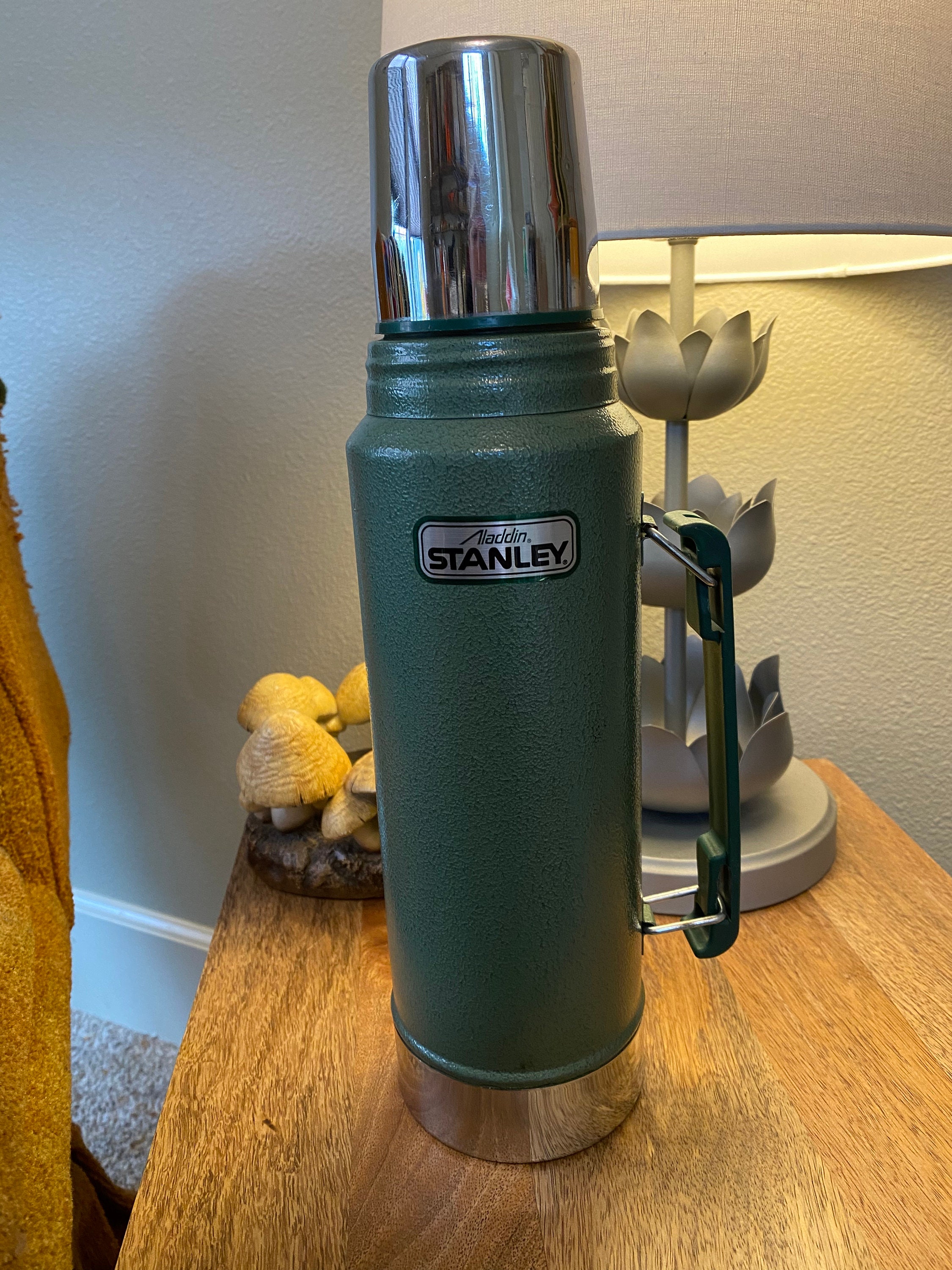 The ORIGINAL STANLEY THERMOS vintage Quart Green COOL