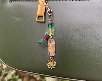Green Beaded Zipper Charm, Handmade Keychain Accessory