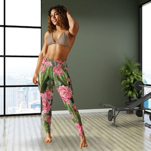 Cactus Flower Yoga Leggings