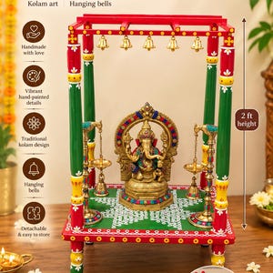 Handgjord träpooja mandapam | Traditionell indisk tempeldekor (61 cm hög)